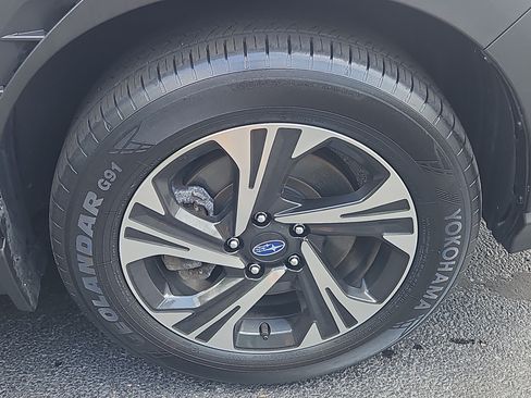 Certified 2024 Subaru Crosstrek 2.0i Premium AWD/4WD image 27