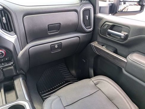 Used 2022 Chevrolet Silverado 2500 LTZ w/ LTZ Plus Package AWD/4WD image 17