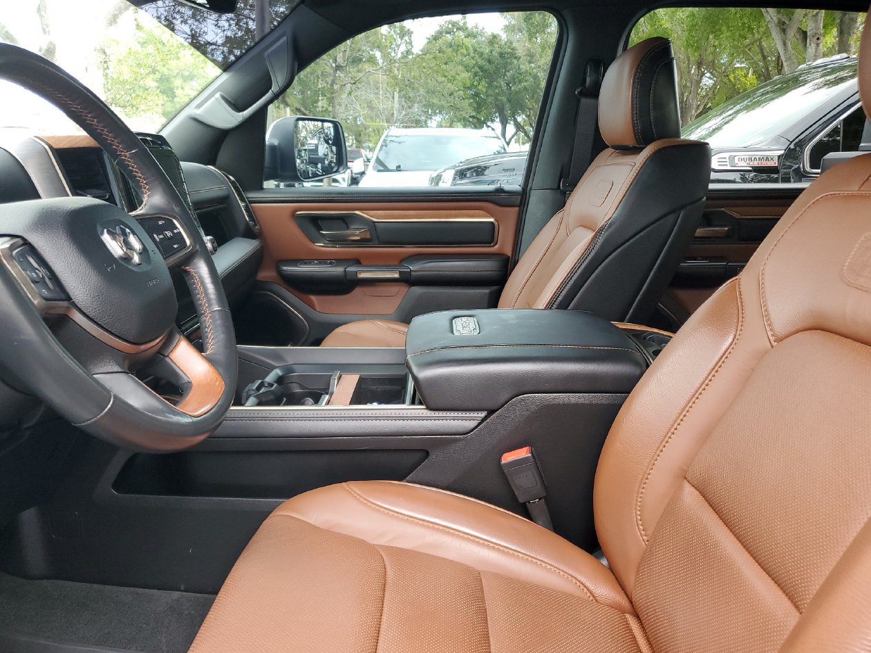 Used 2024 RAM 1500 Limited AWD/4WD image 19