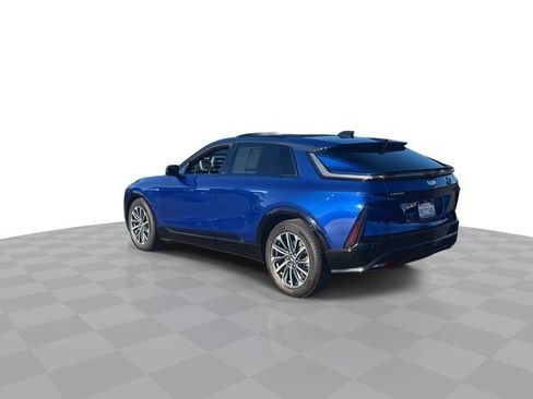 Used 2024 Cadillac Lyriq Sport image 6