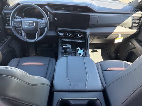 New 2026 GMC Sierra 1500 AT4 w/ AT4 Premium Package AWD/4WD image 13