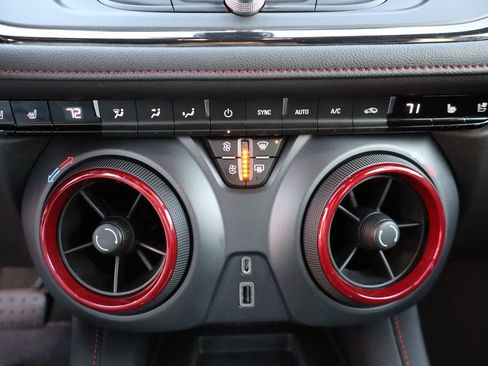 Used 2019 Chevrolet Blazer RS image 25