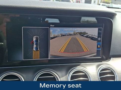 Used 2017 Mercedes-Benz E 300 4MATIC image 12