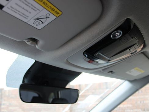 Used 2025 Kia Seltos S image 24