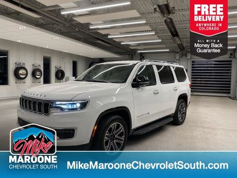 Used 2024 Jeep Wagoneer Series II image 1