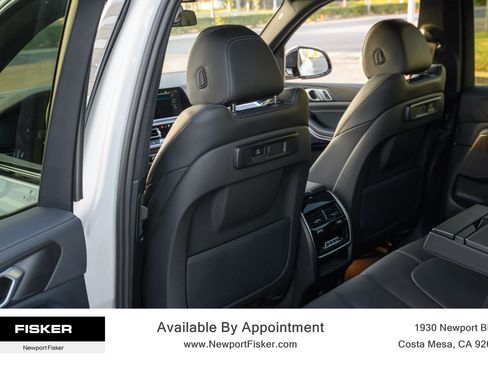Used 2022 BMW X5 xDrive45e w/ M Sport Package AWD/4WD image 17