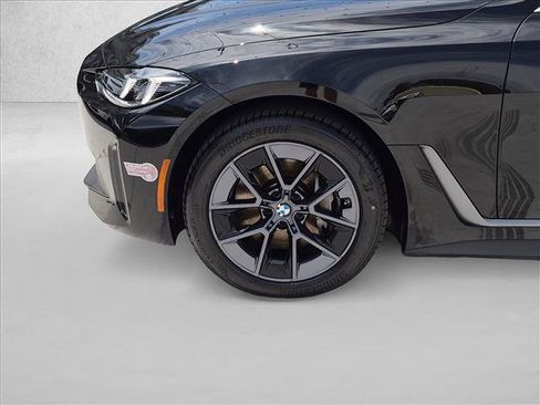 Used 2025 BMW i4 eDrive40 w/ Premium Package RWD image 25