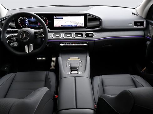 Certified 2025 Mercedes-Benz GLS 450 4MATIC image 17