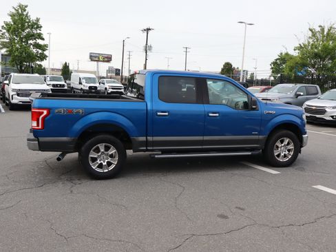 Used 2017 Ford F150 XLT w/ Equipment Group 302A Luxury AWD/4WD image 11