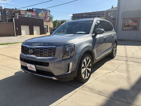 Used 2020 Kia Telluride S AWD/4WD image 3