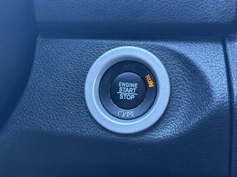 Used 2017 RAM 1500 Rebel image 23