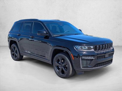 New 2026 Jeep Grand Cherokee Limited w/ Limited Altitude Package AWD/4WD image 3