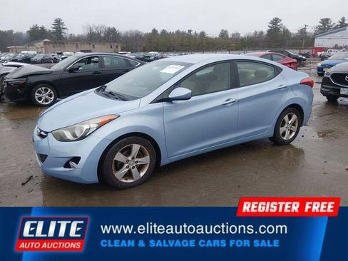 Used 2012 Hyundai Elantra GLS w/ Preferred Pkg 3 image 4