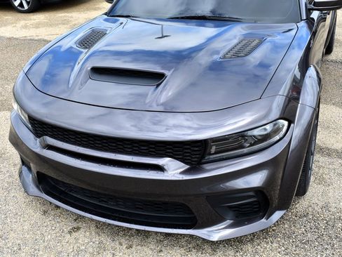 Used 2022 Dodge Charger SRT Hellcat w/ Harman/Kardon Audio Group RWD image 6