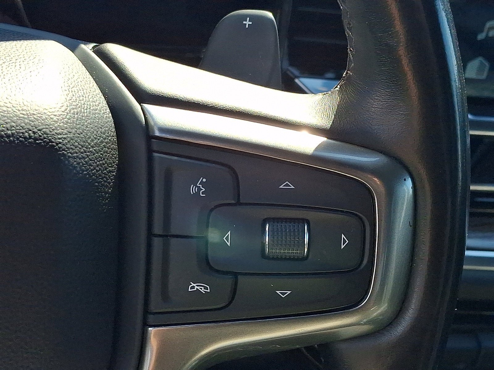 Used 2022 Chevrolet Silverado 1500 RST w/ Convenience Package II AWD/4WD image 23