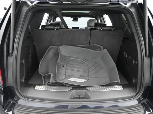 Used 2024 Chevrolet Tahoe Premier w/ Premium Package image 41