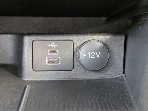 Used 2025 Ford Escape Active image 21