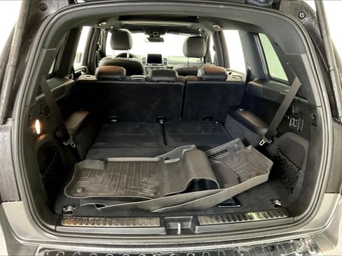 Certified 2019 Mercedes-Benz GLS 450 4MATIC image 41