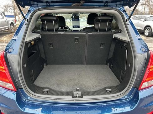Used 2020 Chevrolet Trax LT w/ Driver Confidence Package image 21