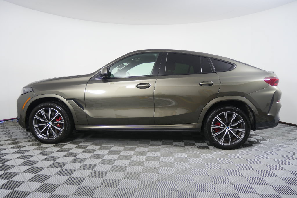Certified 2026 BMW X6 xDrive40i AWD/4WD image 7
