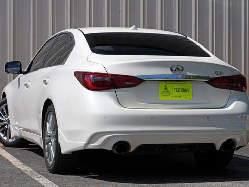Used 2023 INFINITI Q50 Luxe w/ Cargo Package RWD image 5