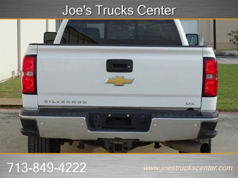 Used 2016 Chevrolet Silverado 3500 LTZ w/ Duramax Plus Package image 6