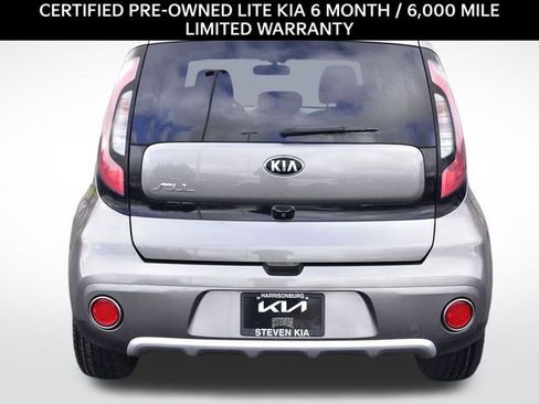 Used 2018 Kia Soul + image 8