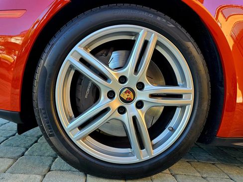 Used 2021 Porsche Panamera 4 image 47