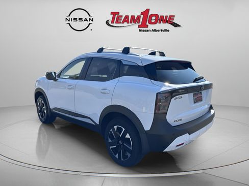 Used 2026 Nissan Kicks SV w/ Cold Weather Package AWD/4WD image 6