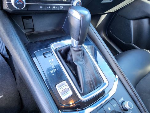 Used 2020 MAZDA CX-5 Touring image 22