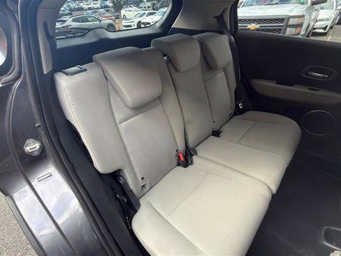 Used 2019 Honda HR-V EX image 19