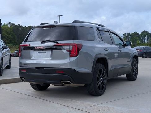 Used 2023 GMC Acadia SLE w/ Elevation Edition FWD image 3