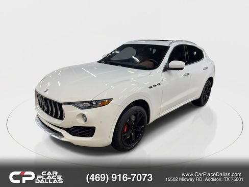 Used 2017 Maserati Levante S image 6