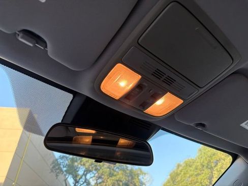 Used 2019 Honda CR-V EX image 14