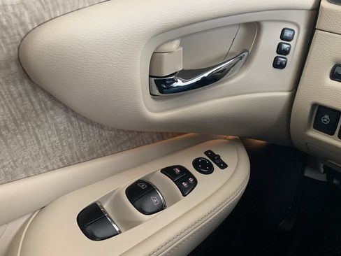 Used 2023 Nissan Murano SL w/ SL Moonroof Package FWD image 24