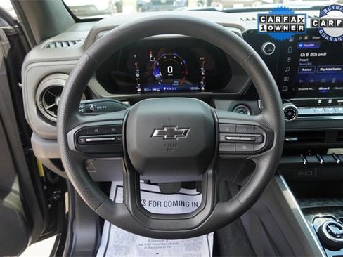 Used 2023 Chevrolet Colorado Trail Boss w/ Technology Package image 24