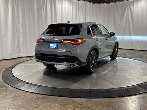 Certified 2024 Honda HR-V Sport image 8