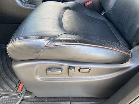 Used 2019 Nissan Armada SL w/ Premium Package image 20