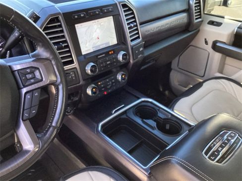Used 2021 Ford F350 Limited image 25