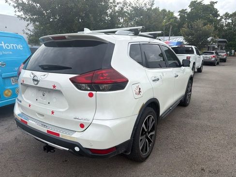 Used 2019 Nissan Rogue SL AWD/4WD image 6