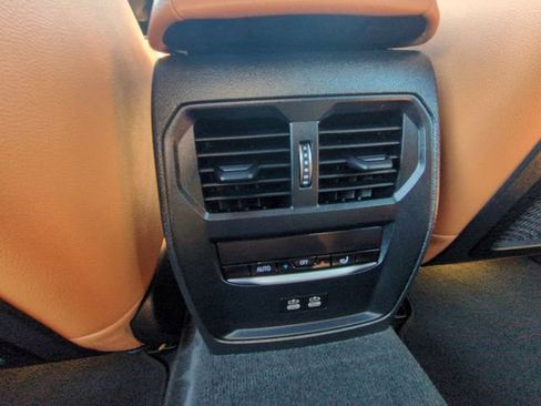 Used 2023 BMW i4 eDrive40 w/ Premium Package image 33