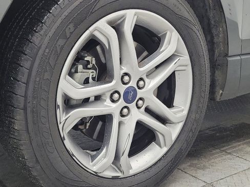 Used 2017 Ford Edge Titanium w/ Equipment Group 301A AWD/4WD image 31