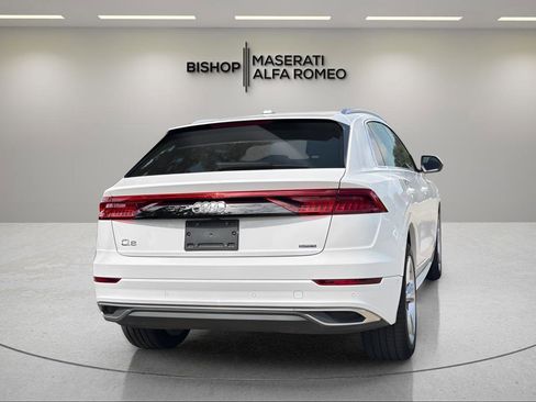 Used 2023 Audi Q8 Premium Plus AWD/4WD image 3