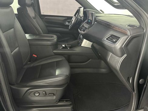 Used 2023 Chevrolet Tahoe Z71 w/ Luxury Package image 15