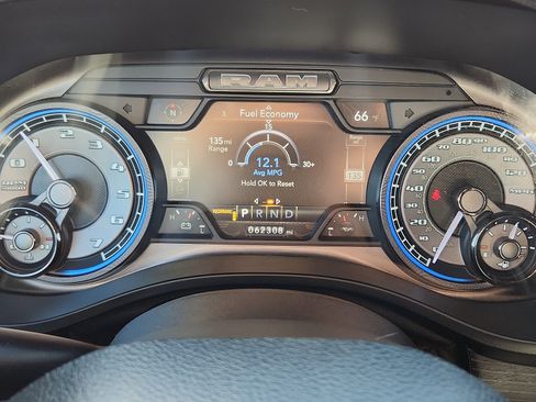 Used 2022 RAM 1500 Limited image 12