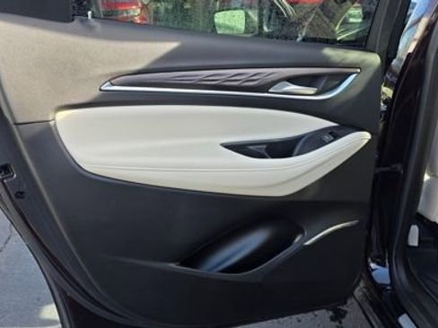 Used 2023 Buick Enclave Avenir w/ Avenir Technology Package image 10