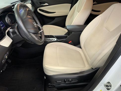 Certified 2022 Buick Encore GX Select image 5