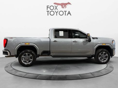 Used 2026 GMC Sierra 2500 SLT w/ SLT Premium Package image 6