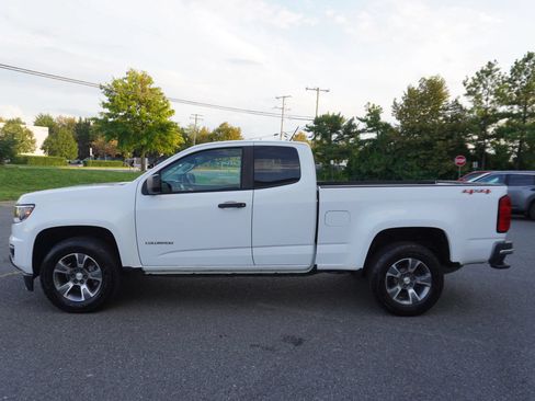 Used 2018 Chevrolet Colorado W/T w/ WT Convenience Package AWD/4WD image 4