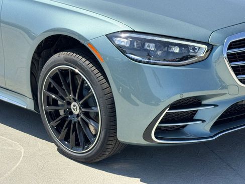 New 2026 Mercedes-Benz S 580e 4MATIC Sedan image 4